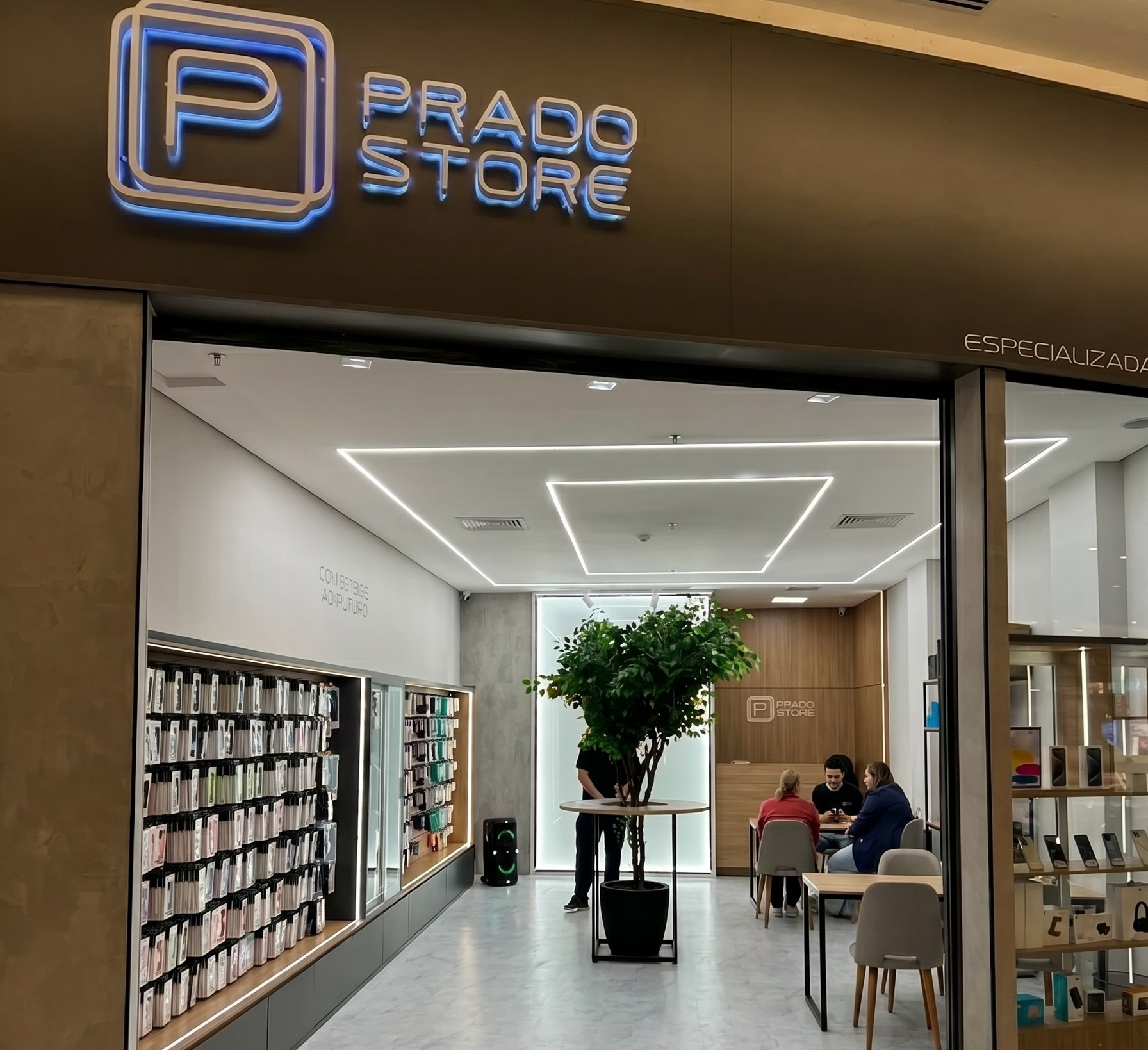 Prado Store